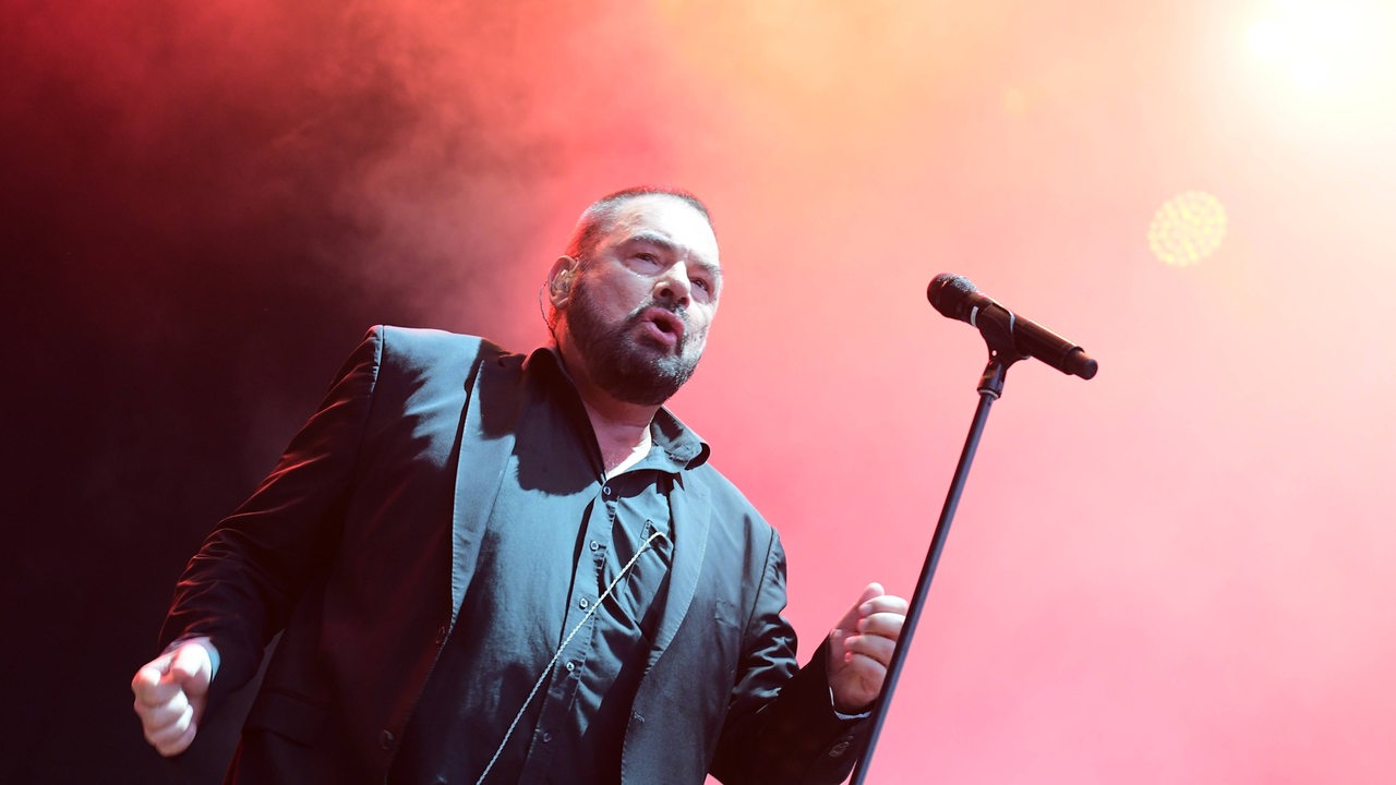 Marian Gold von Alphaville auf der Bühne